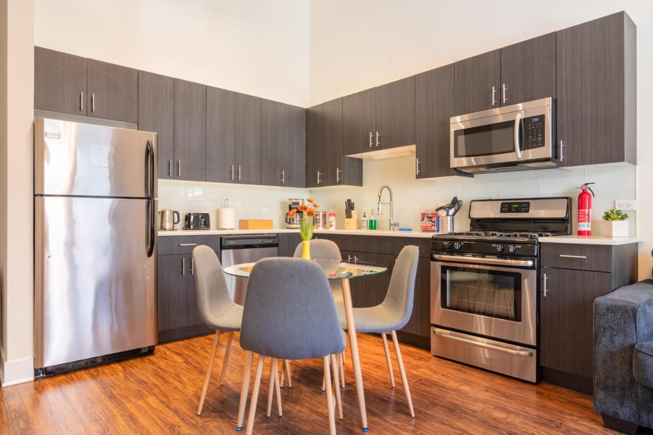 Mccormick Place 420 Friendly 3Br In Downtown Chicago With Optional Parking Sleeps 8 Guests Near Soldier Field, Grant Park And Lakefront Trail Extérieur photo